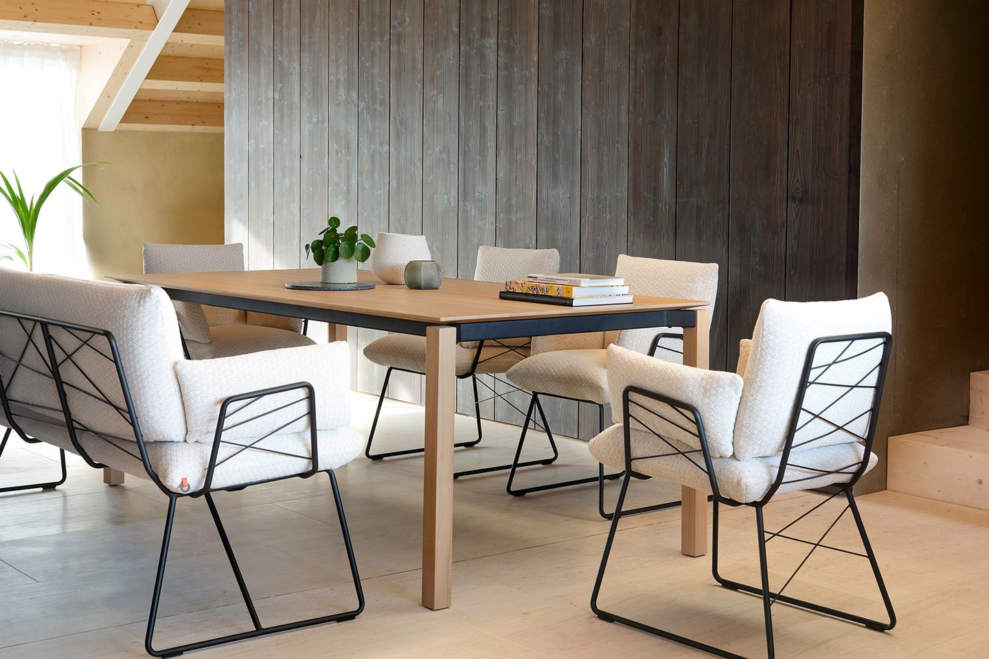 Table - BREST T0100 | Mobitec